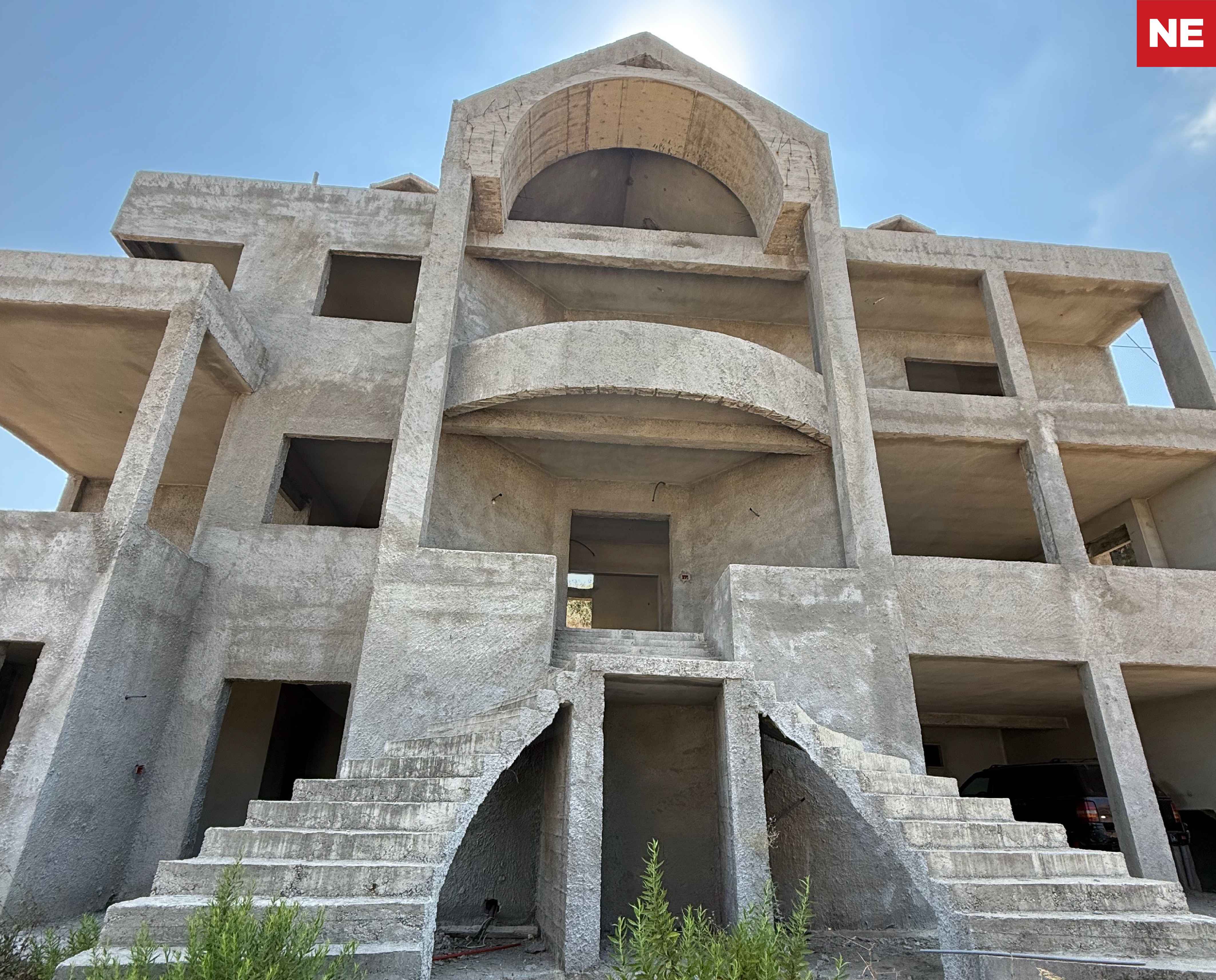 Unfinished villa is located in Berbara !