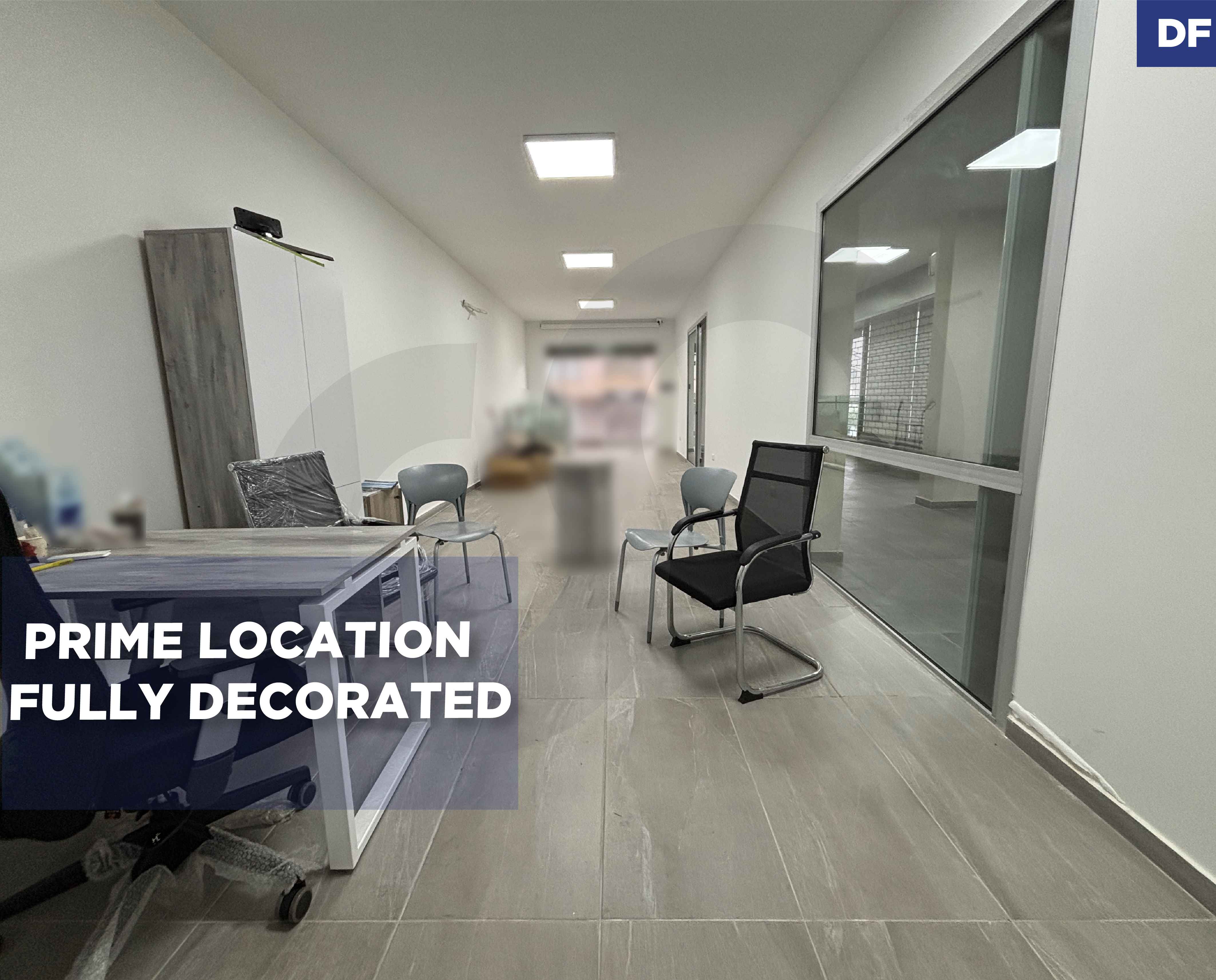 Shop for rent in Dbayeh /Fully Decorated !