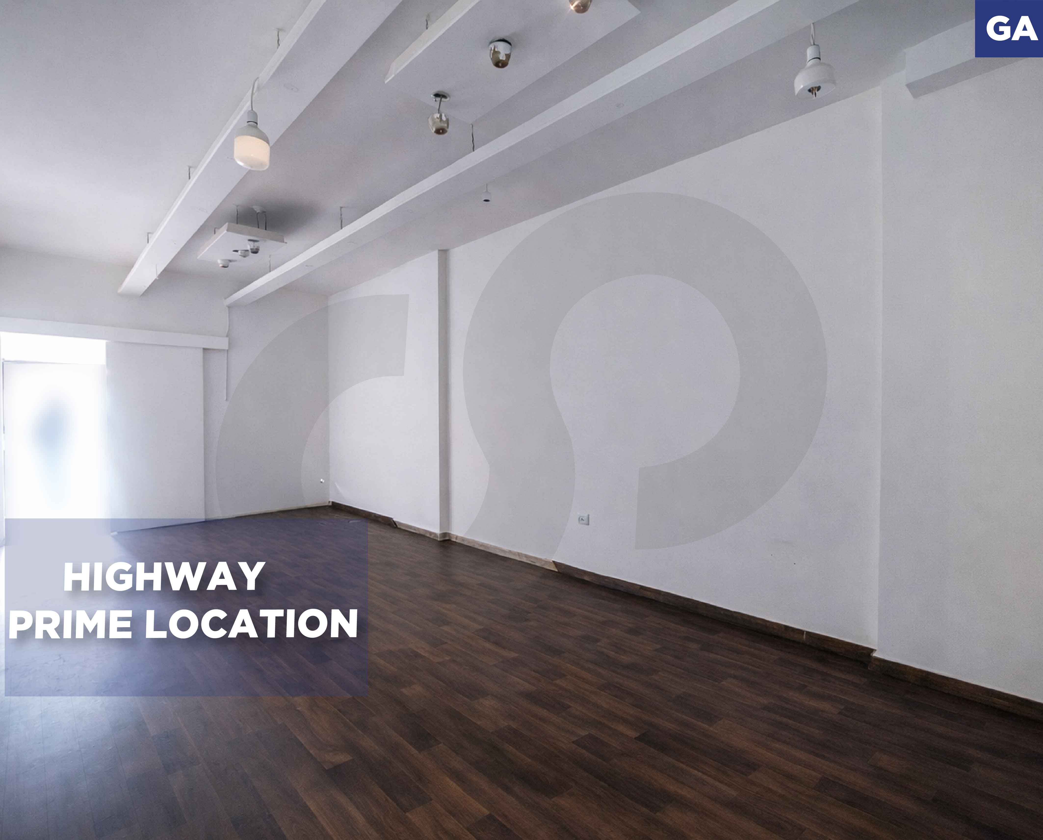 Showroom/Mansourieh /RENT/Private Terrace !