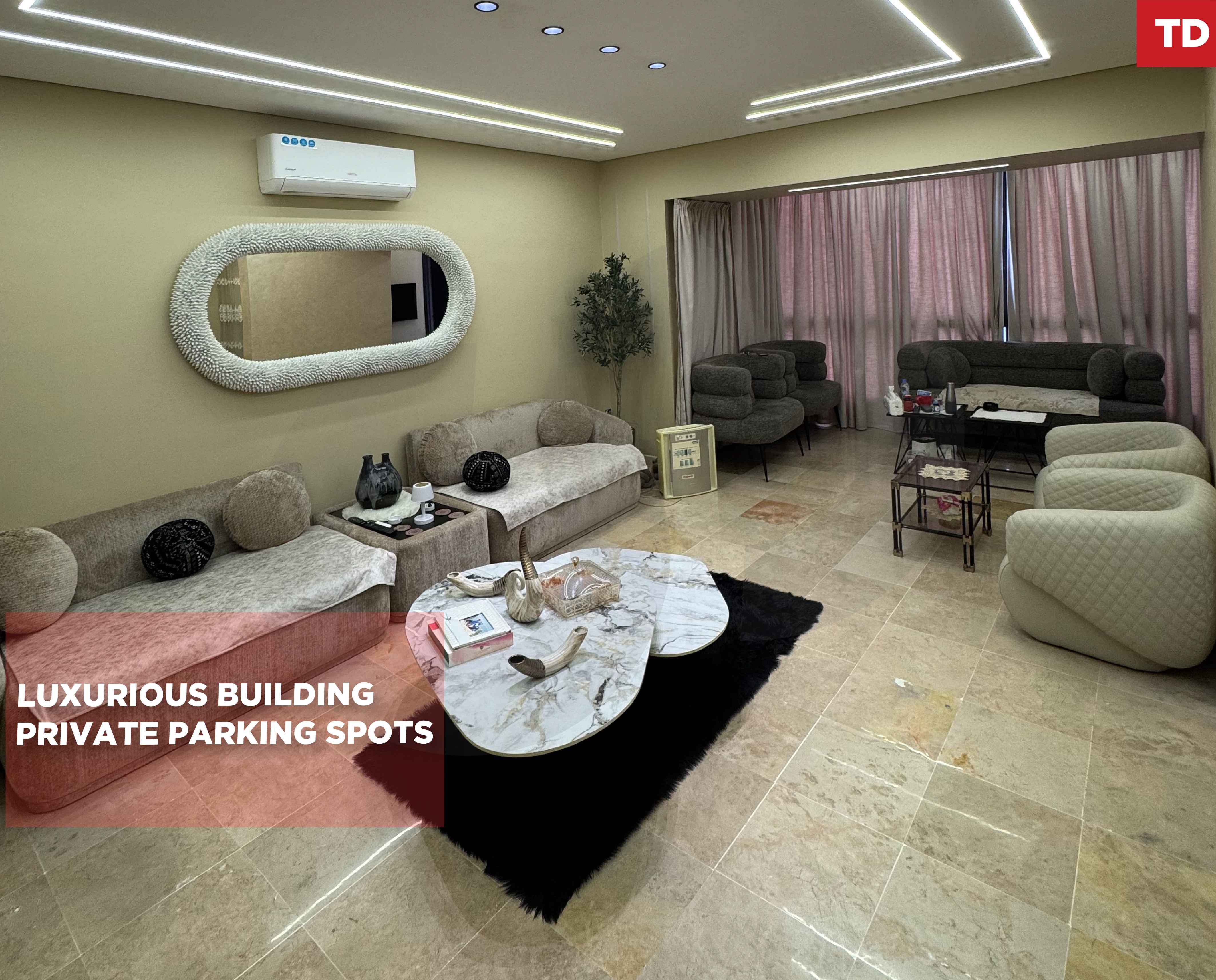 Fully decorated/Brand-new building/Basta, Beirut — الصورة 1