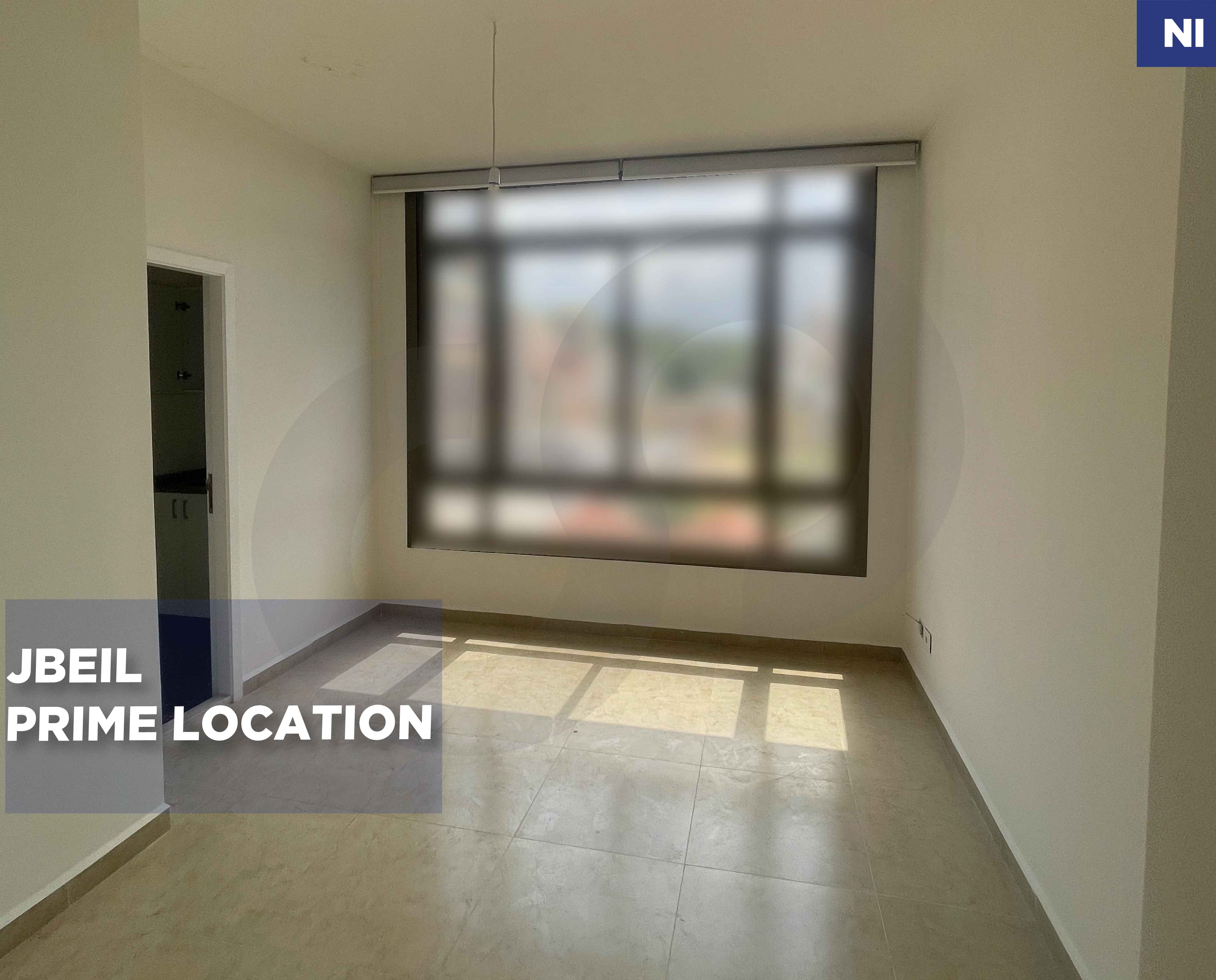 OFFICE/Jbeil Town/ prime location/easy access — photo 1