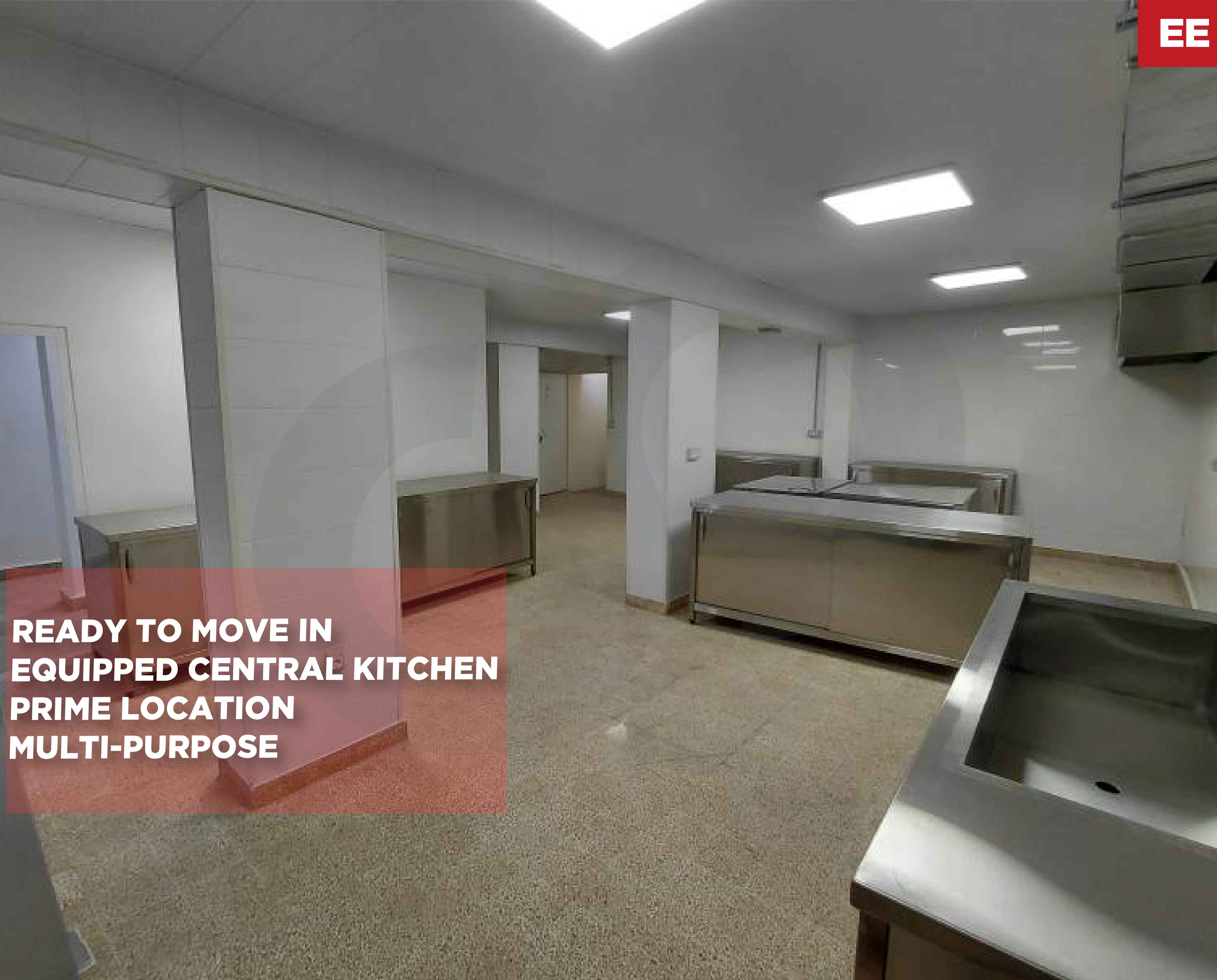 WAREHOUSE/JDAIDE,METN /strategic location with easy road access — الصورة 1