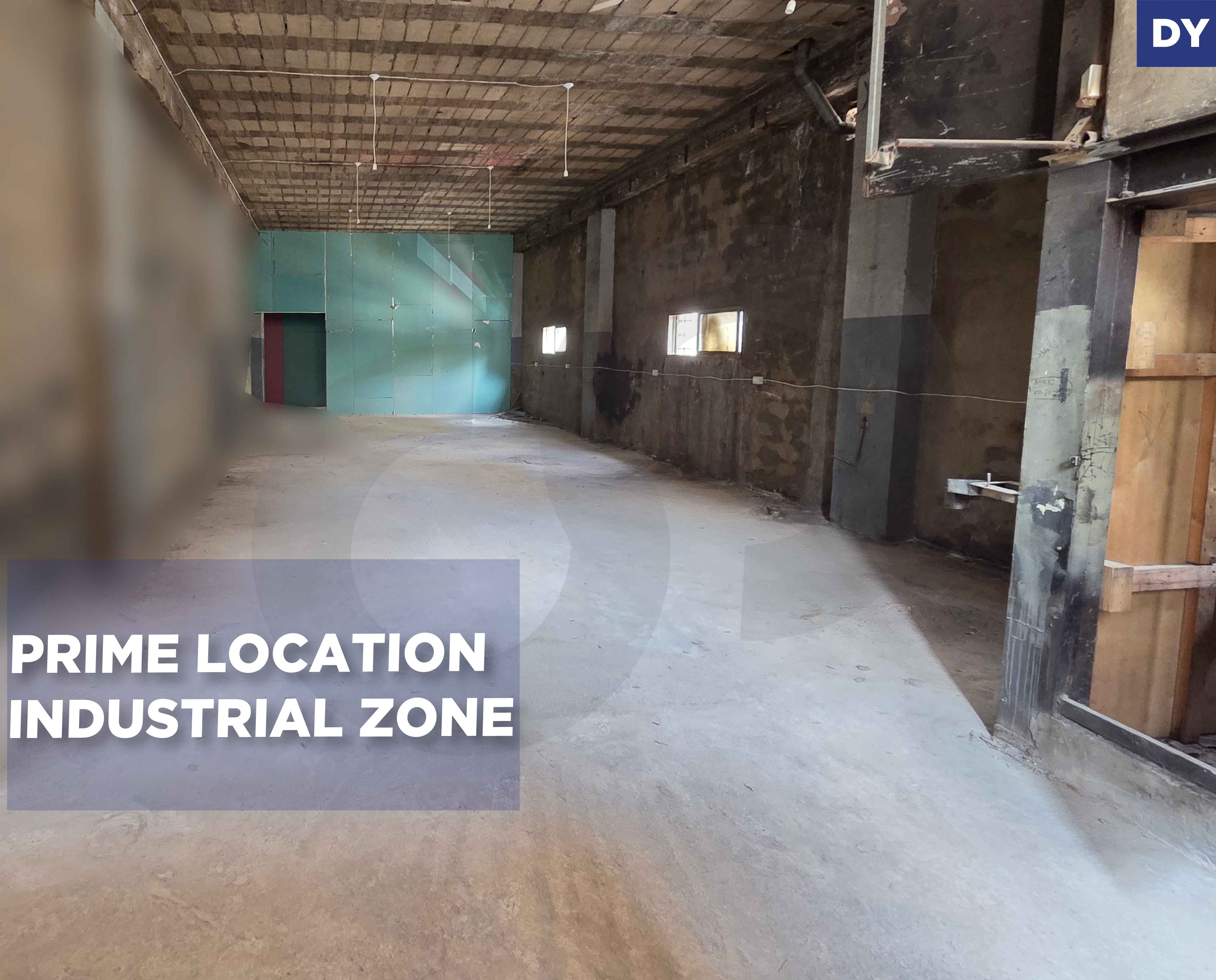 Workshop for rent, consisting of 3 offices/ZOUK MOSBEH,KESEROUAN