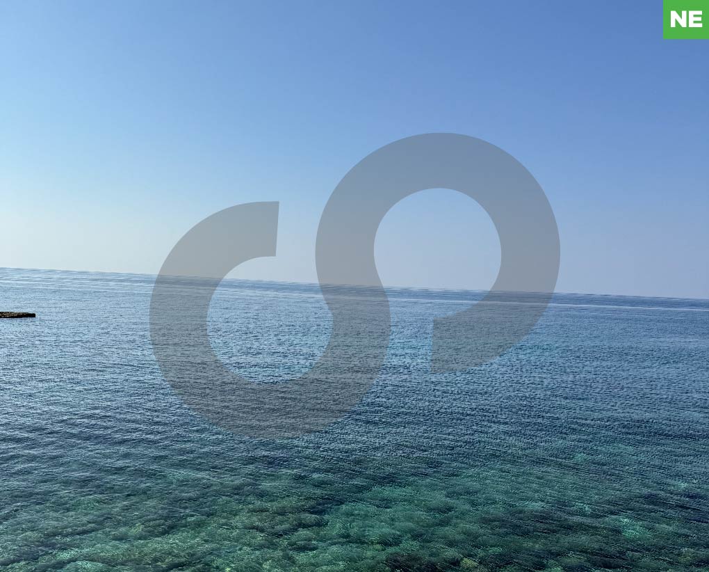 Prime location, beach front, jbeil, barbara