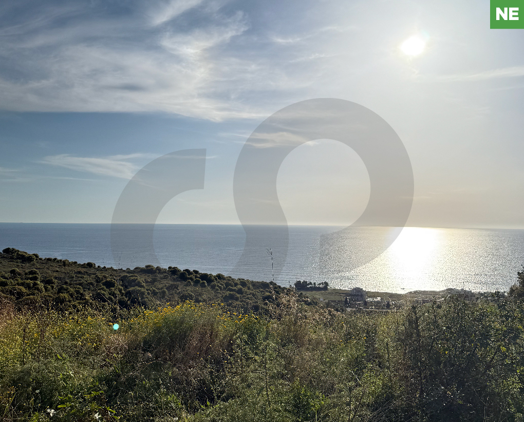 unobstructed sea & mountain view -permit -Barbara, Jbeil