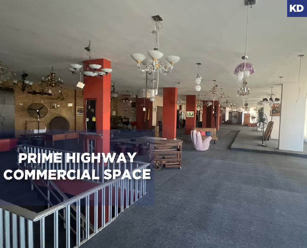 Prime 3-Floor Commercial Showroom with Sea View & Office Level