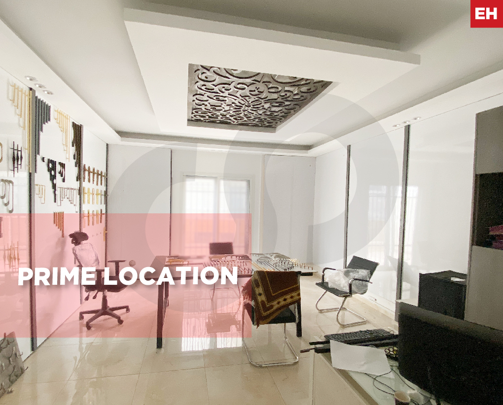 Apartment with a private terrace, Tripoli
