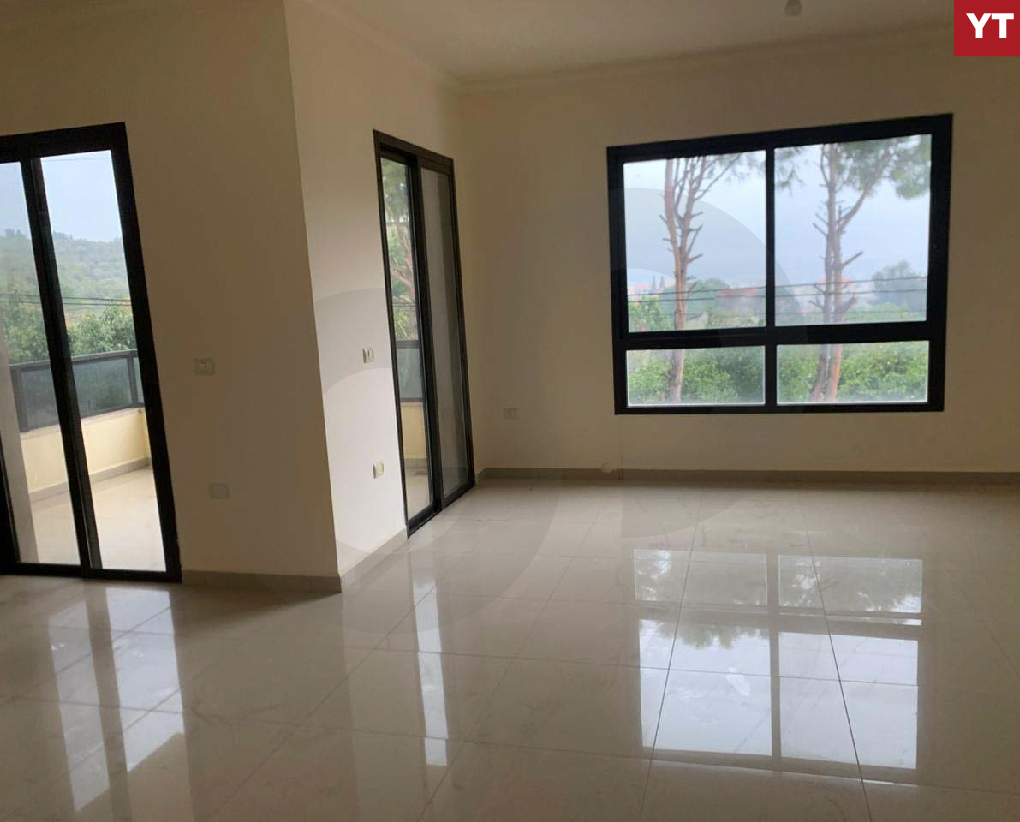 prime location, balcony, great deal, Kfaraakka — الصورة 1