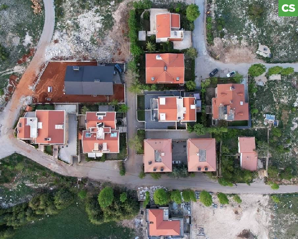 Prime location ,Kfardebian Tilal Al assal