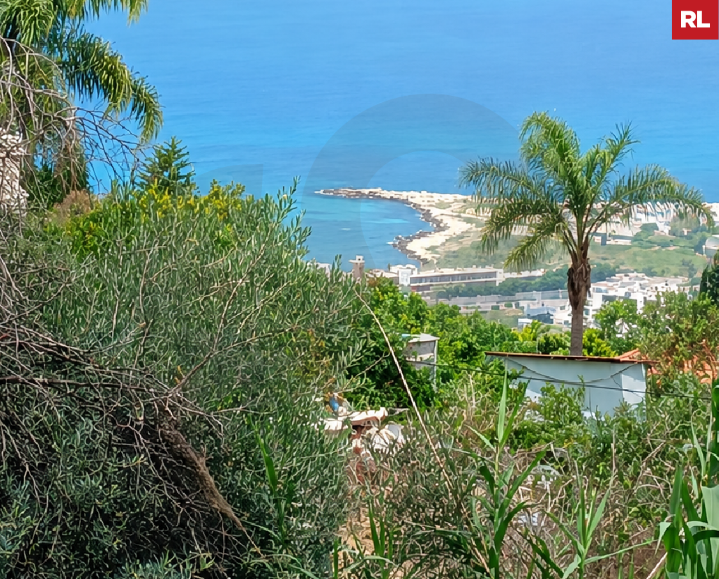 Panoramic sea and mountain views, Garden of 700 sqm, Koura - Deddeh