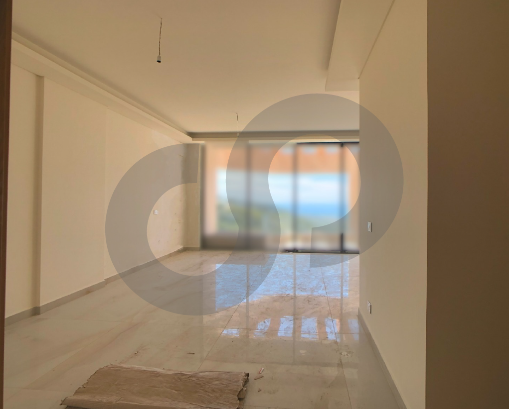 marble design interior,prime location in Balamand — الصورة 2