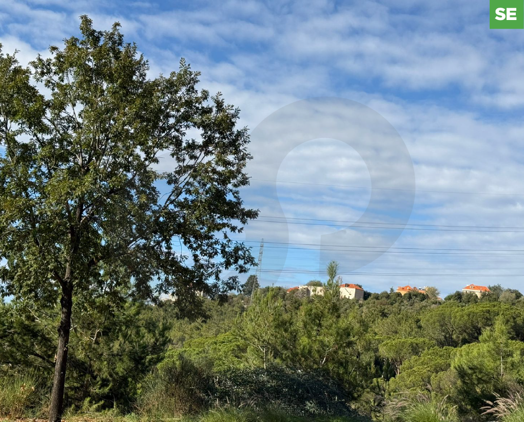 Easy access, Seconds from the highway of ballouneh