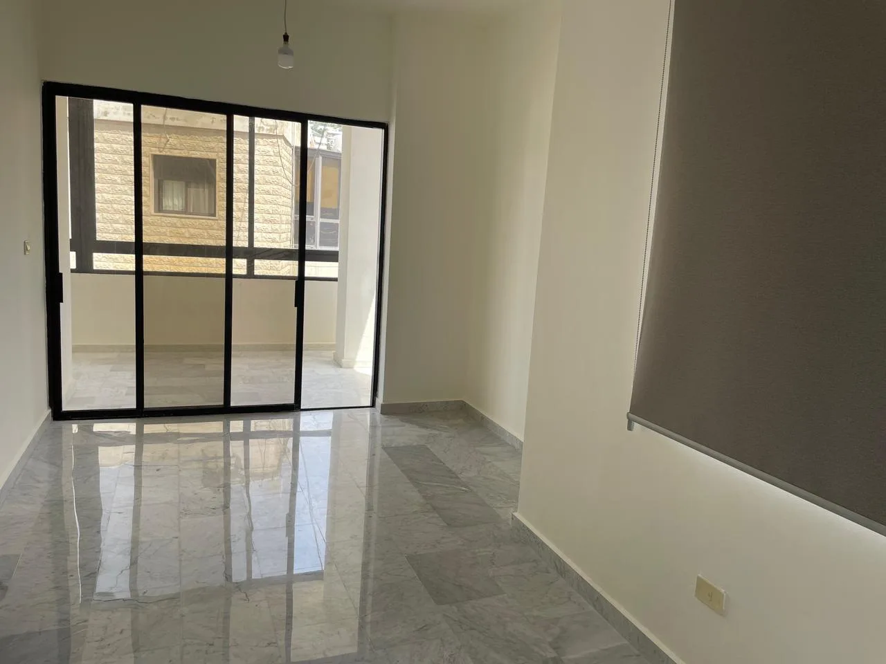 Apartment for Rent in Qartaboun — الصورة 3