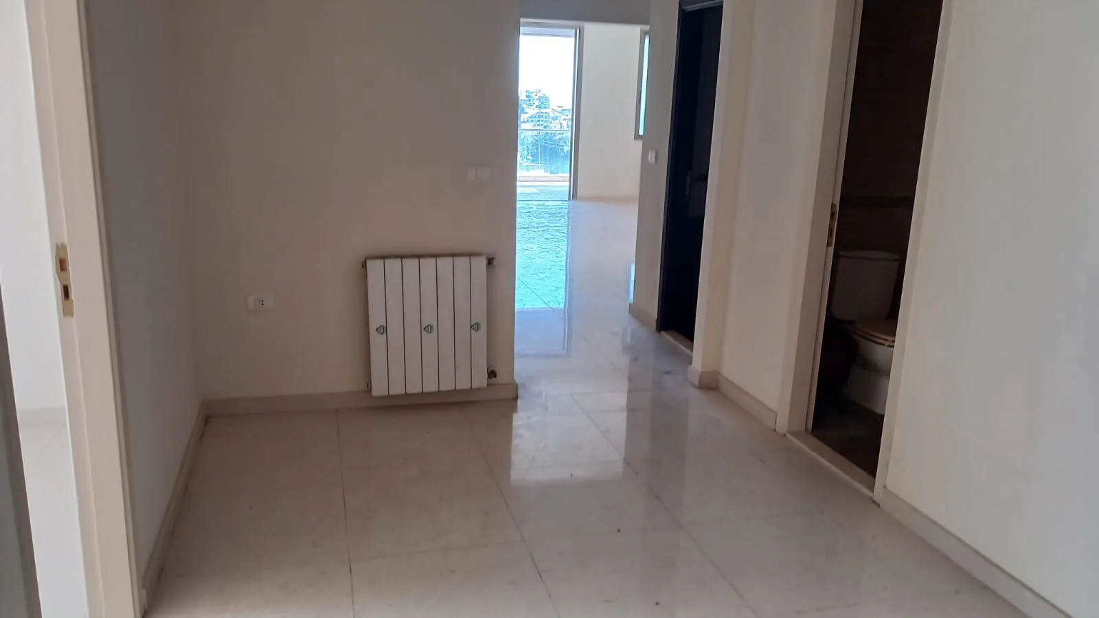 Apartment for Sale in Dik El Mehdi, Lebanon — الصورة 2