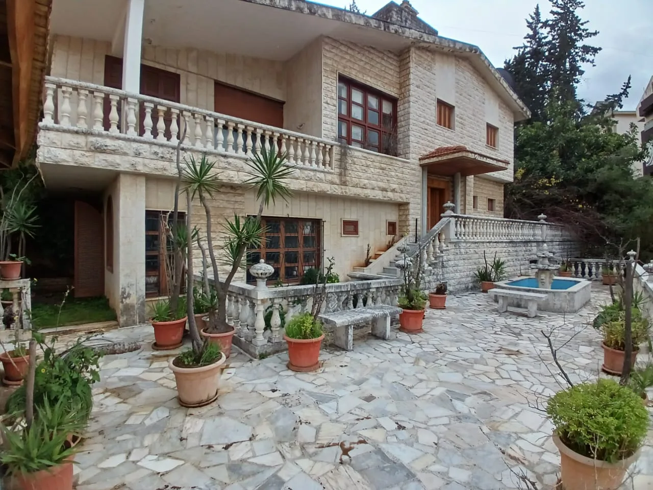 Villa for Sale in Rabweh, Metn — الصورة 8