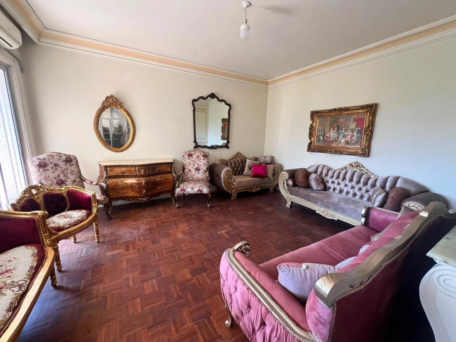 Apartment for Sale in Forn El Chebbak — الصورة 2