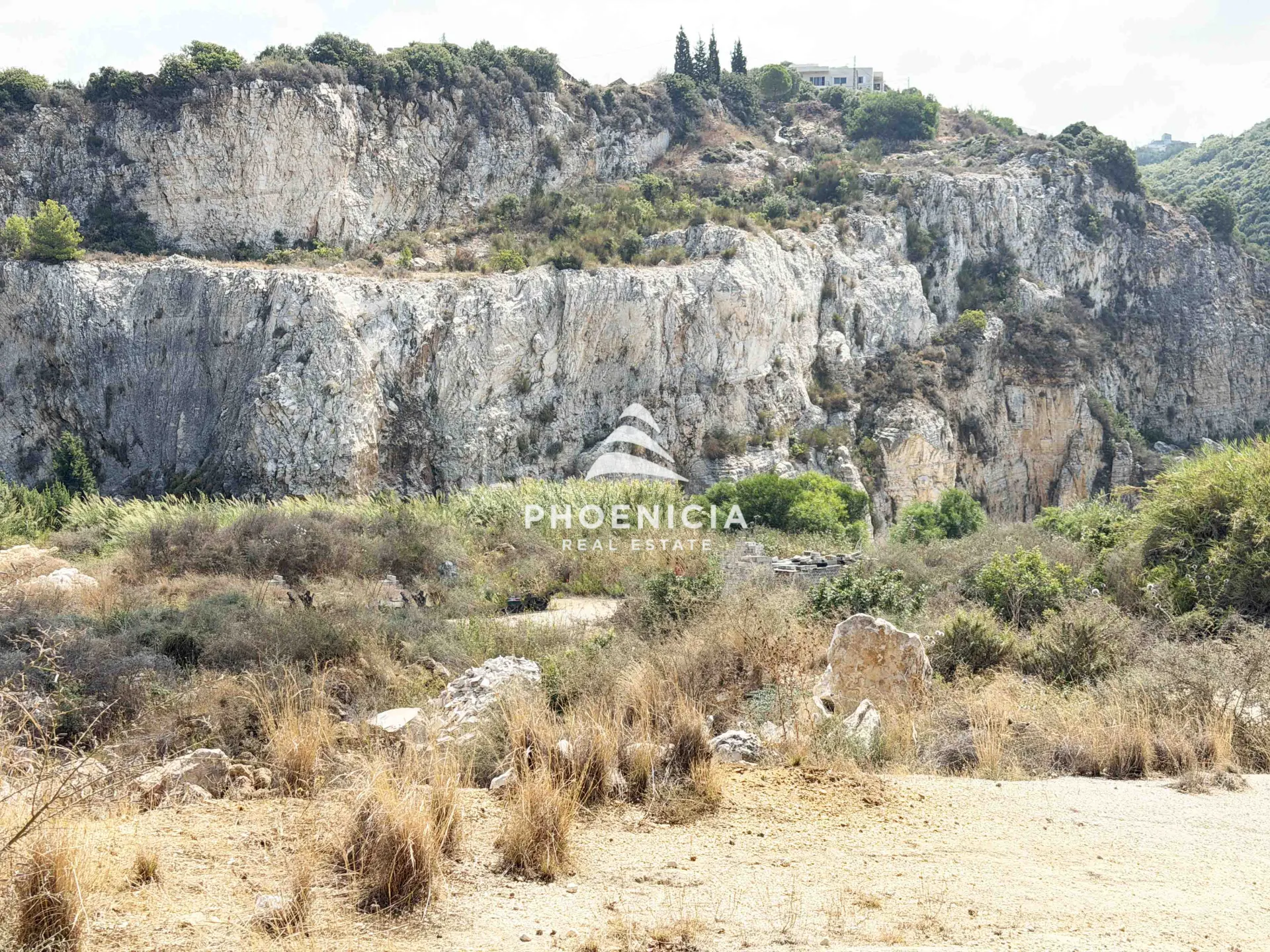 Residential Land for sale in Fghal, Lebanon — الصورة 4