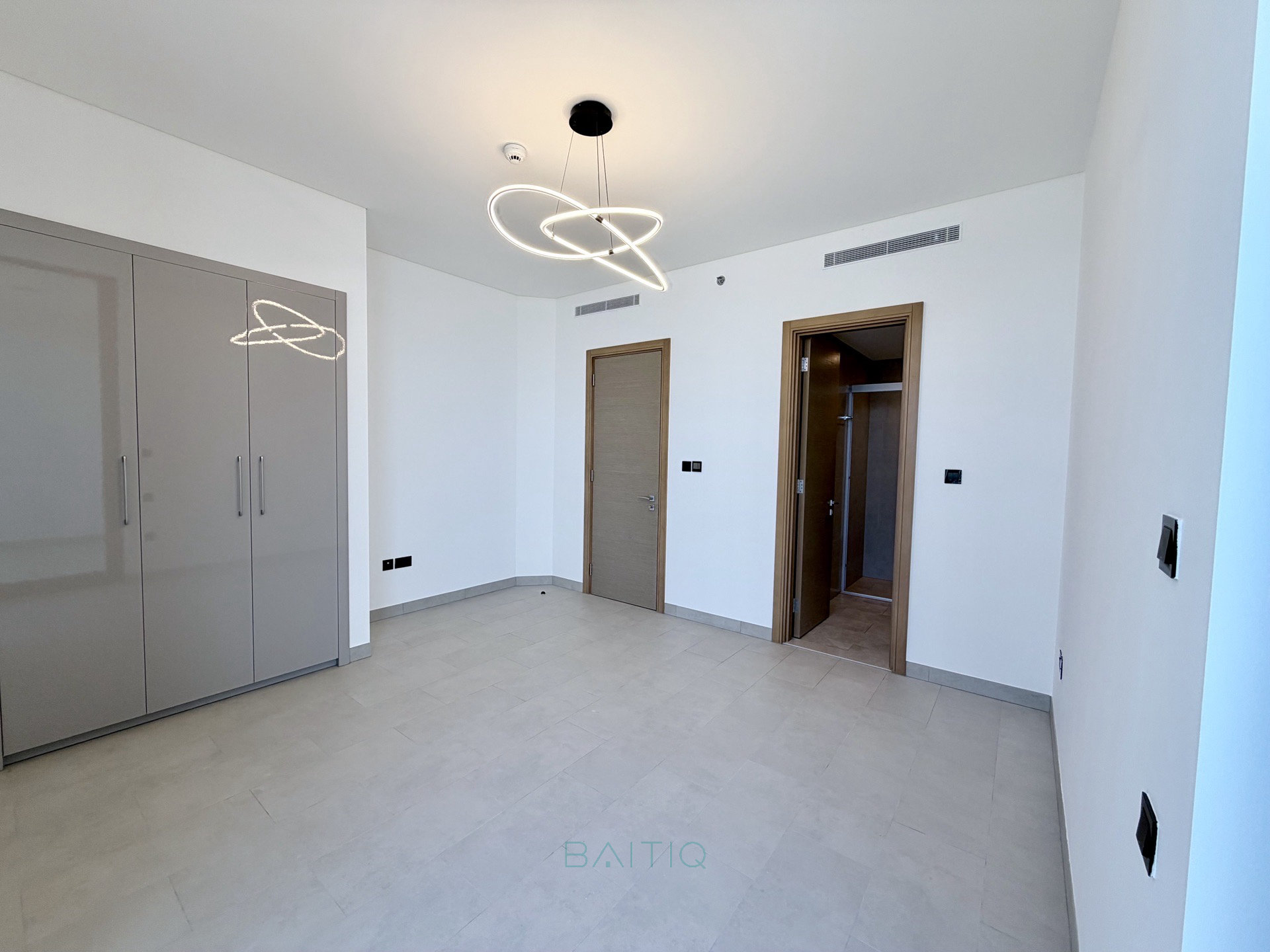 High floor | Ready to move in  — الصورة 10