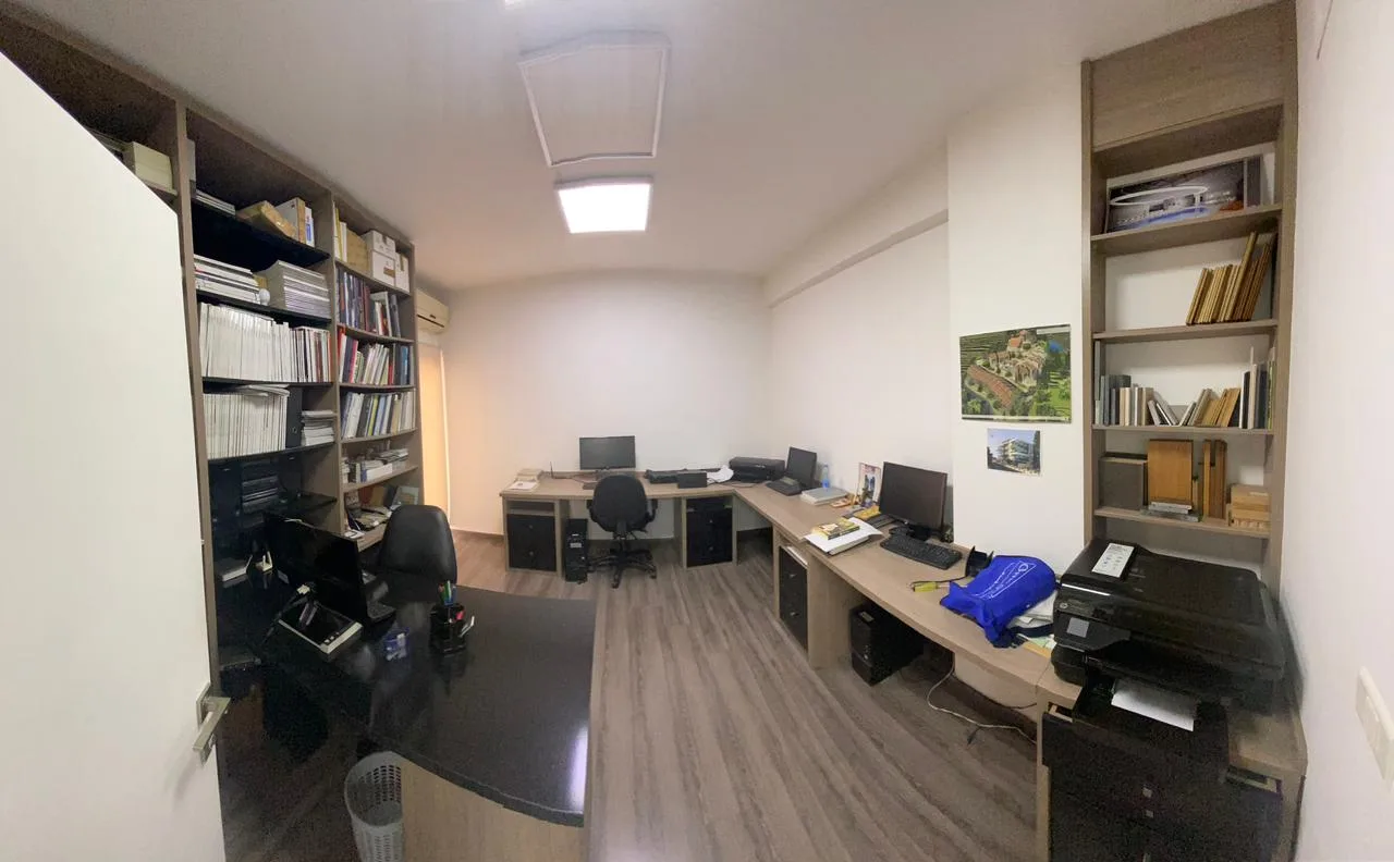Office for rent in Mansourieh — الصورة 3