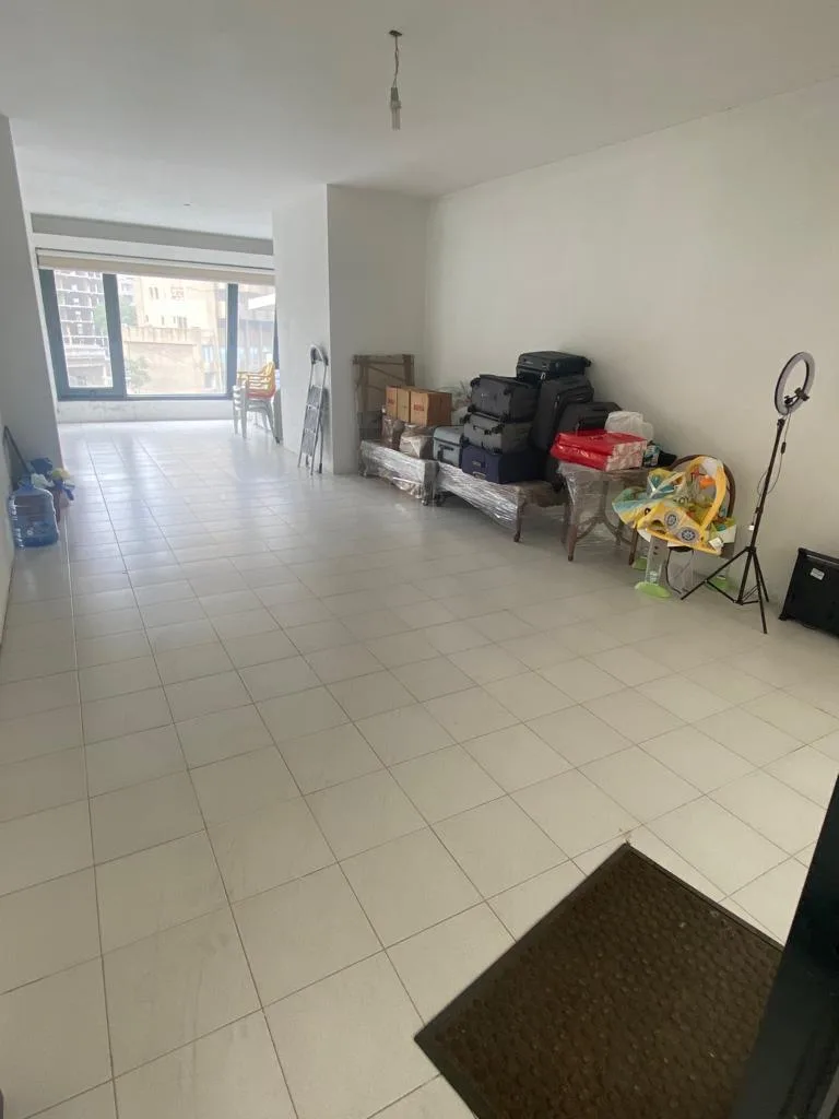 Office for Sale in Zalqa