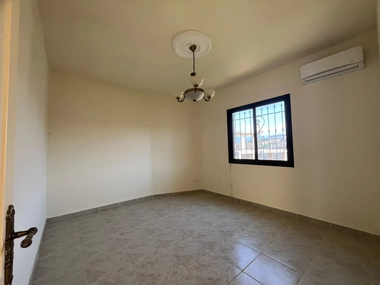 Apartment for Sale in Koura — الصورة 10