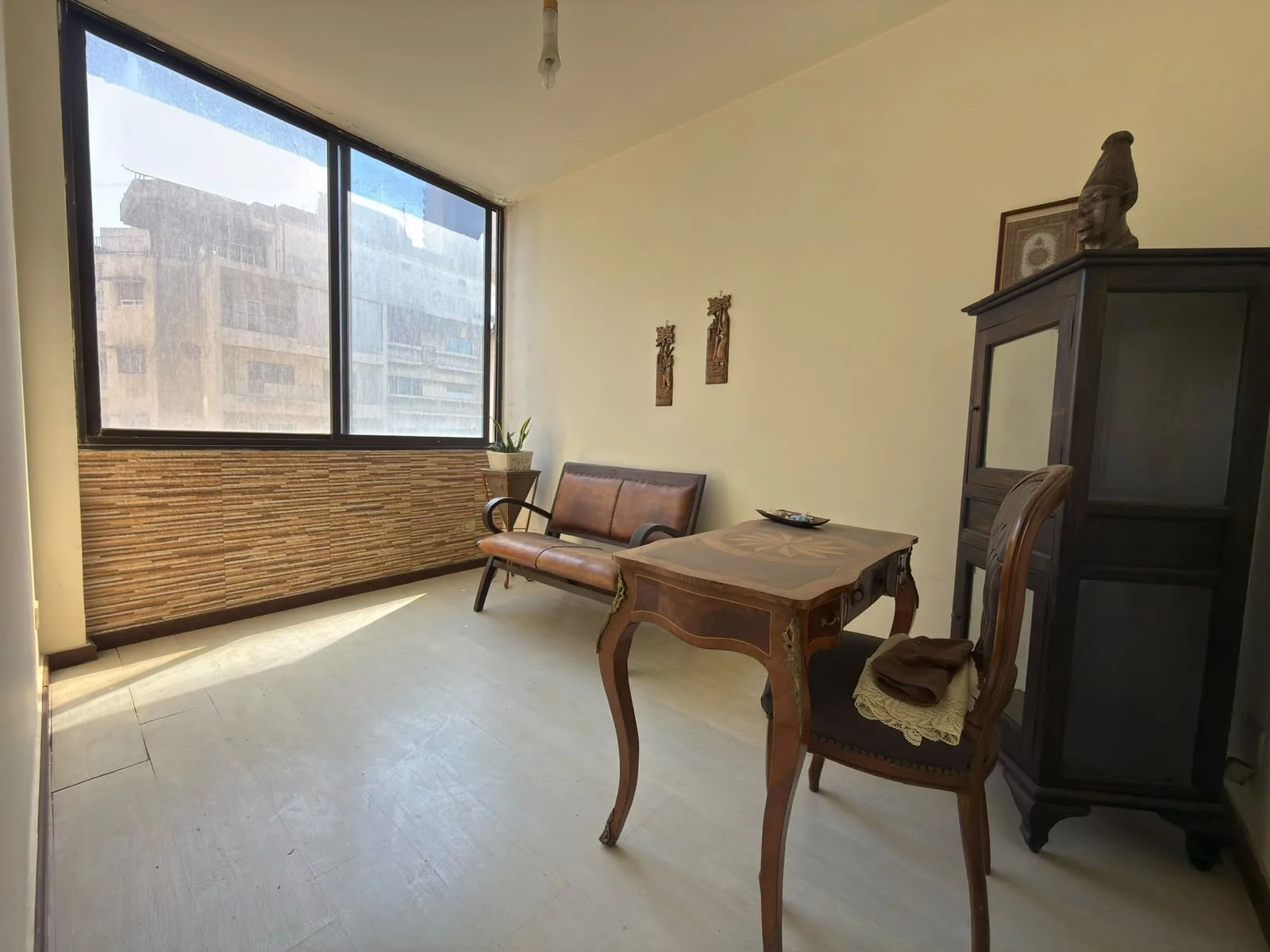 Office for Rent in Achrafieh — الصورة 2