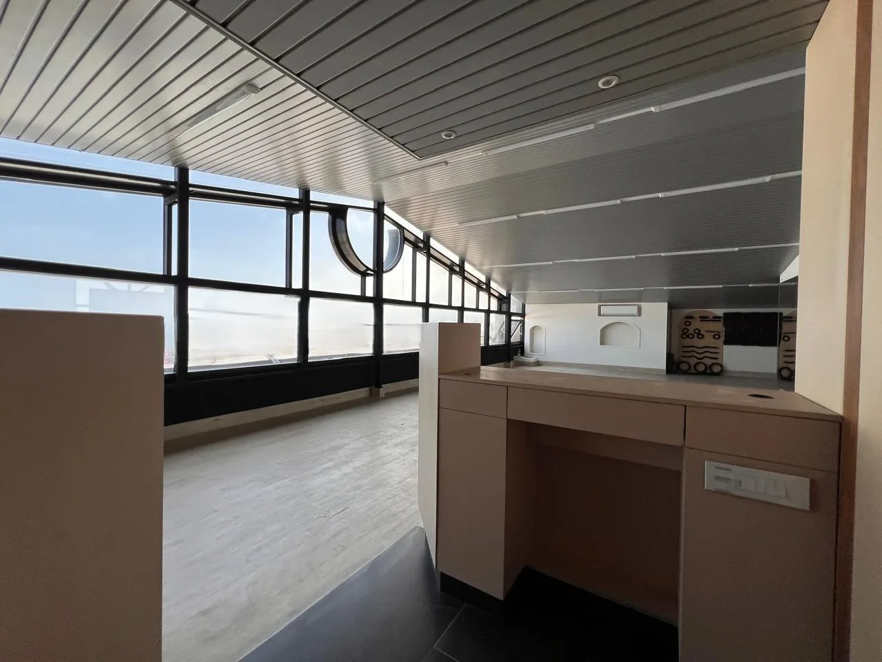Office for rent in Gemmayzeh — الصورة 4