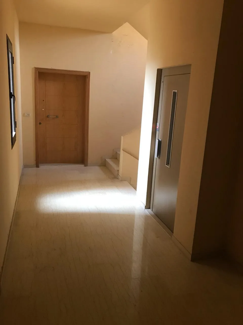 Apartment for Sale in Gharfine — الصورة 7