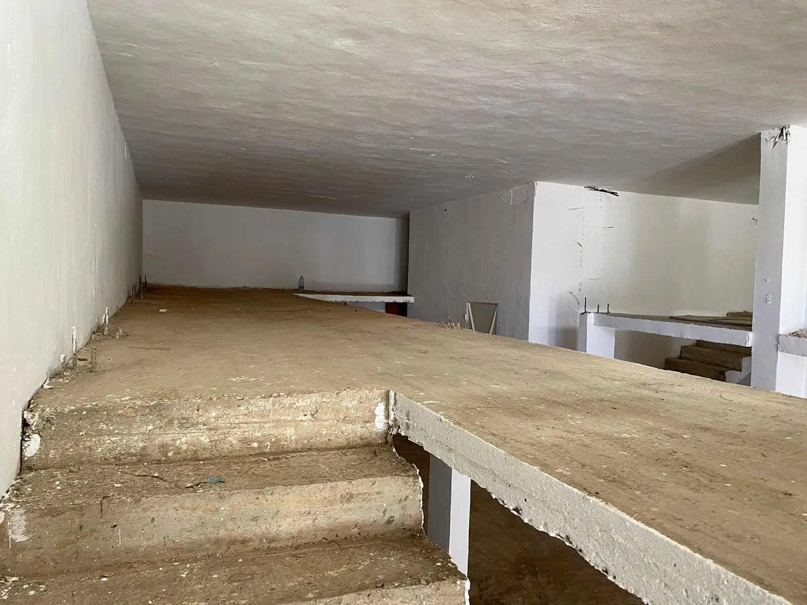 Warehouse for sale in Ain Saadeh — الصورة 10