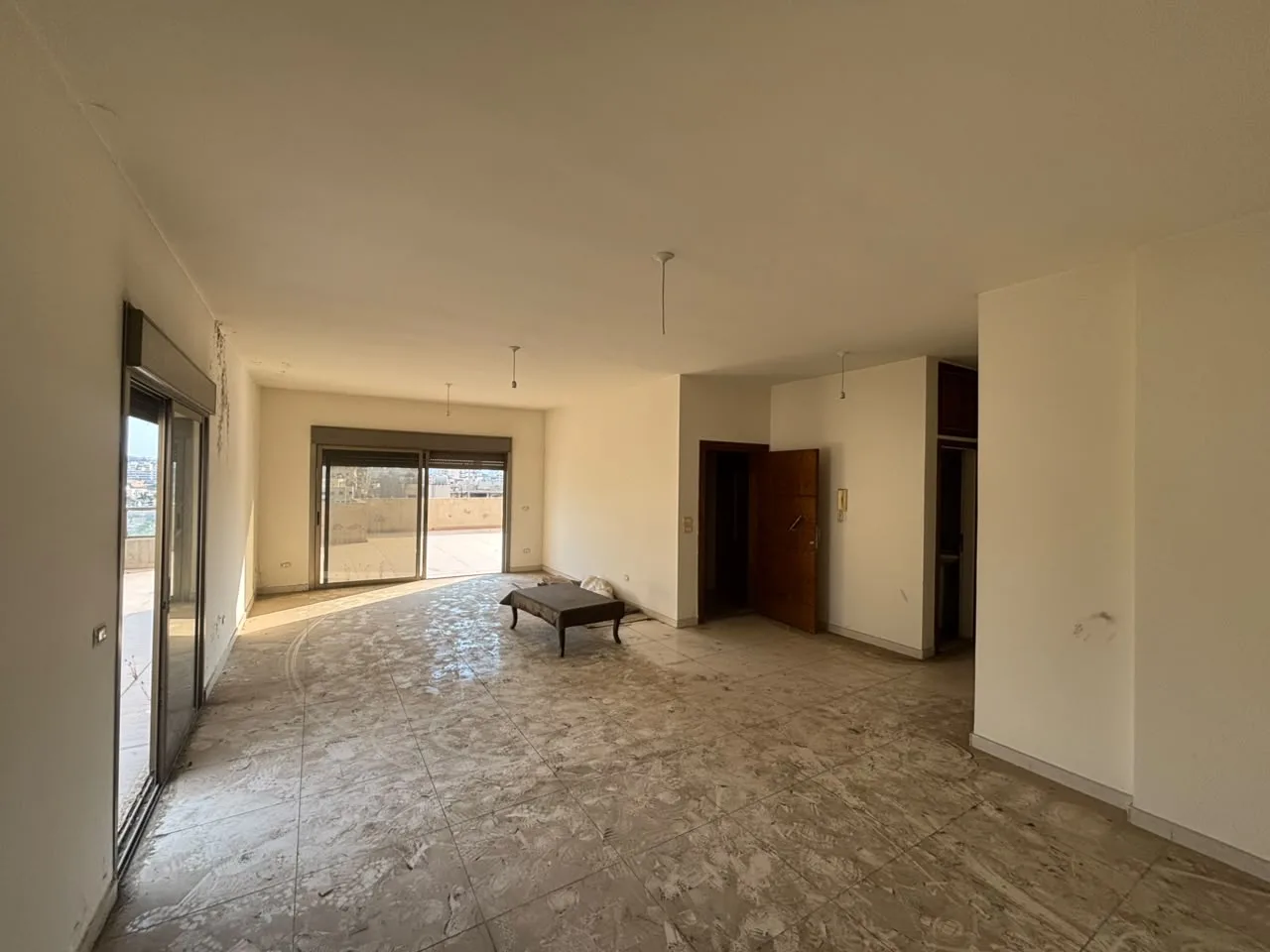 Apartment for Sale in Jdeideh — الصورة 2