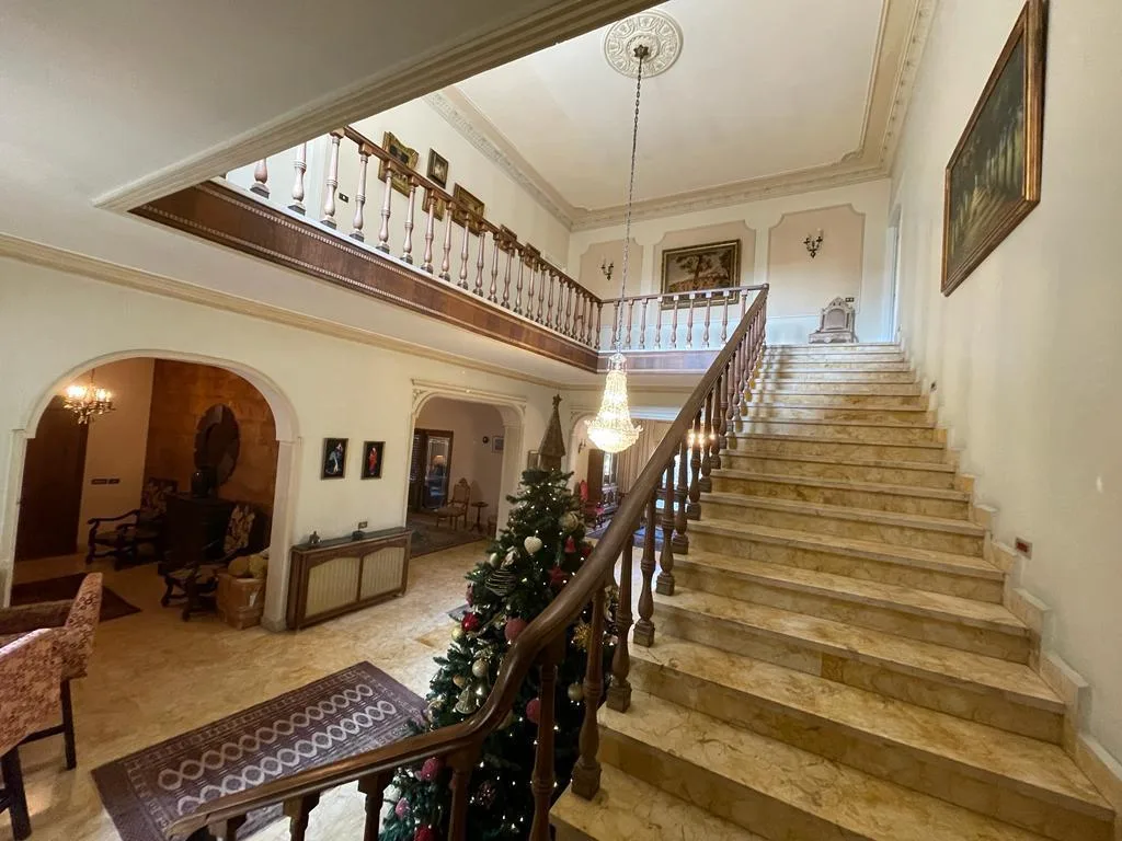 Villa for Sale in Mansourieh, Lebanon — الصورة 3