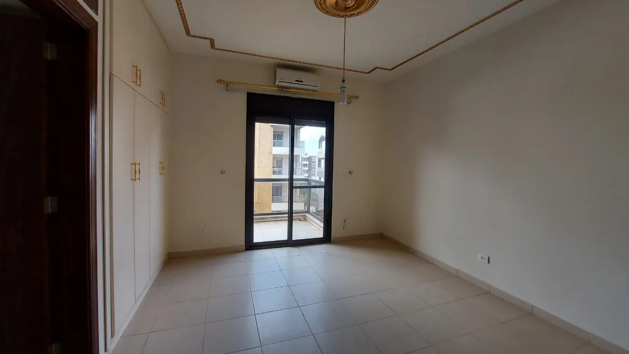 Apartment for Sale in Byblos, Lebanon — الصورة 2