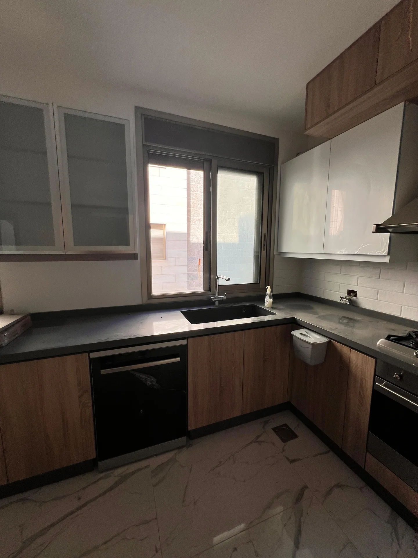 Apartment for Sale in Aatchane — الصورة 6