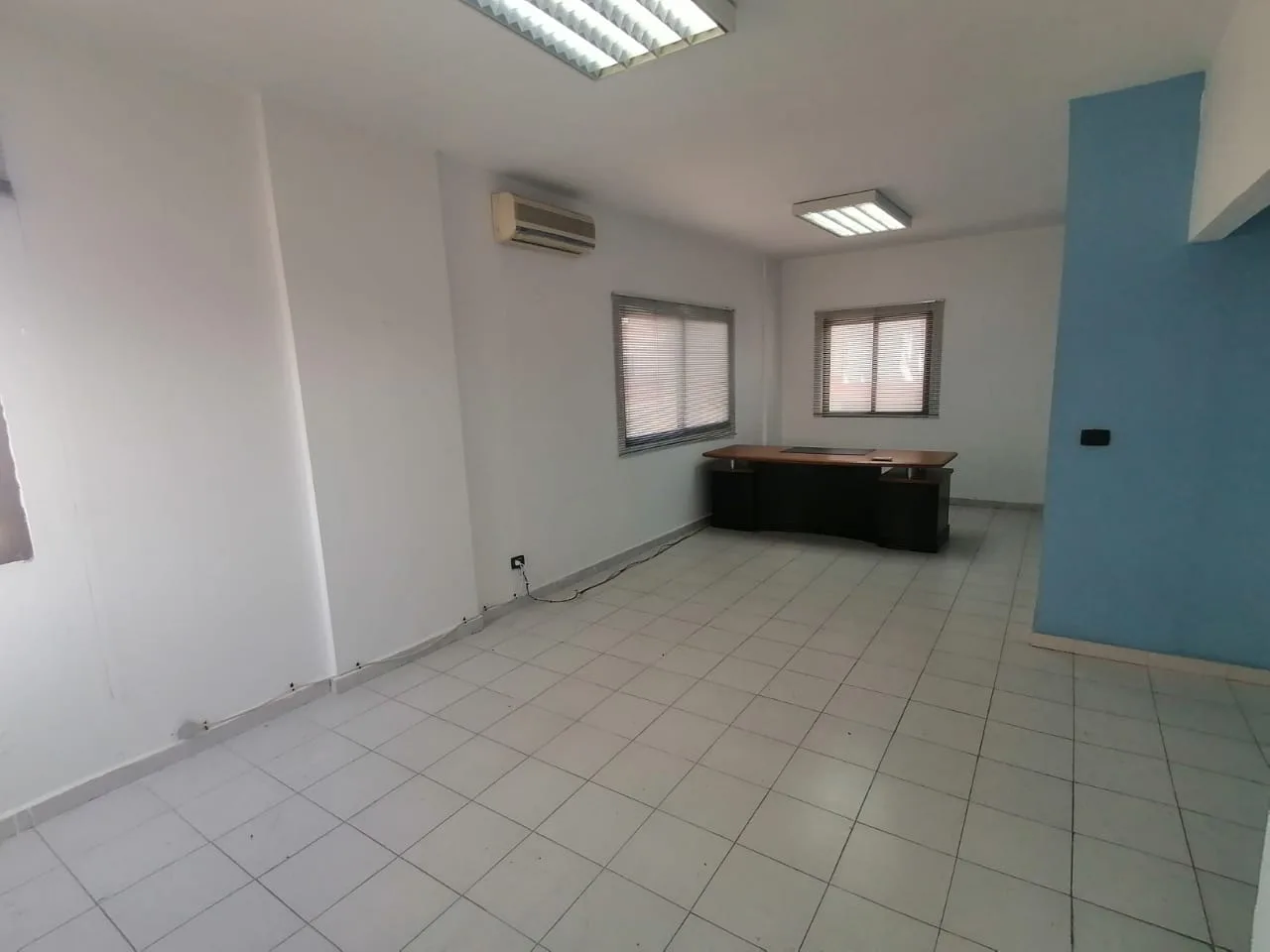 Office for rent in Baouchriyeh