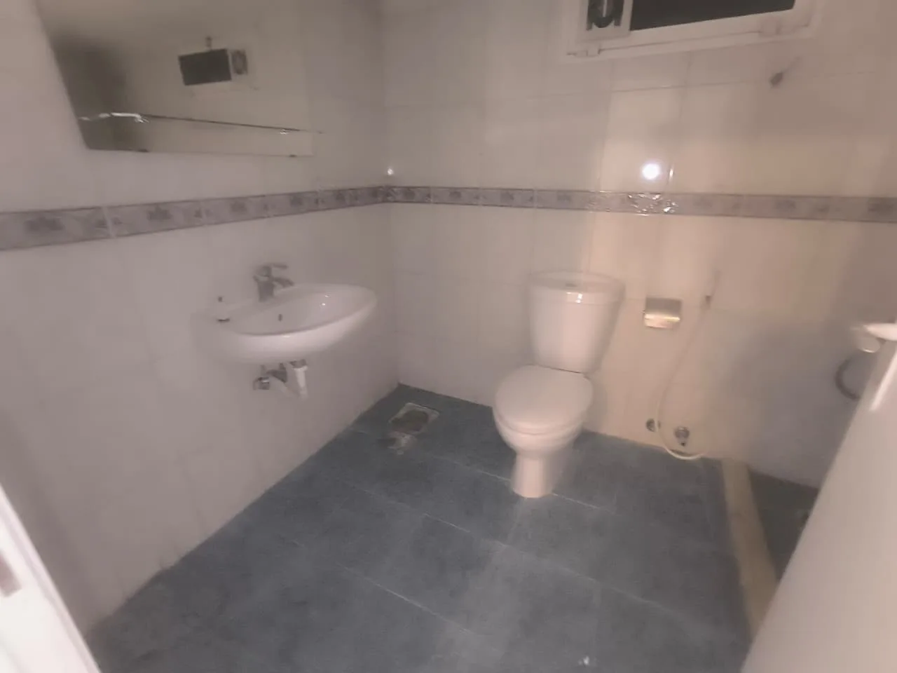 Apartment for Sale in Al Zarif, Beirut, Lebanon — الصورة 10