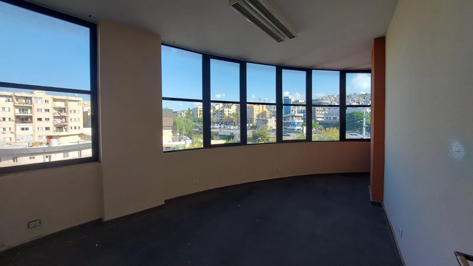 Office for Sale in Byblos — photo 2