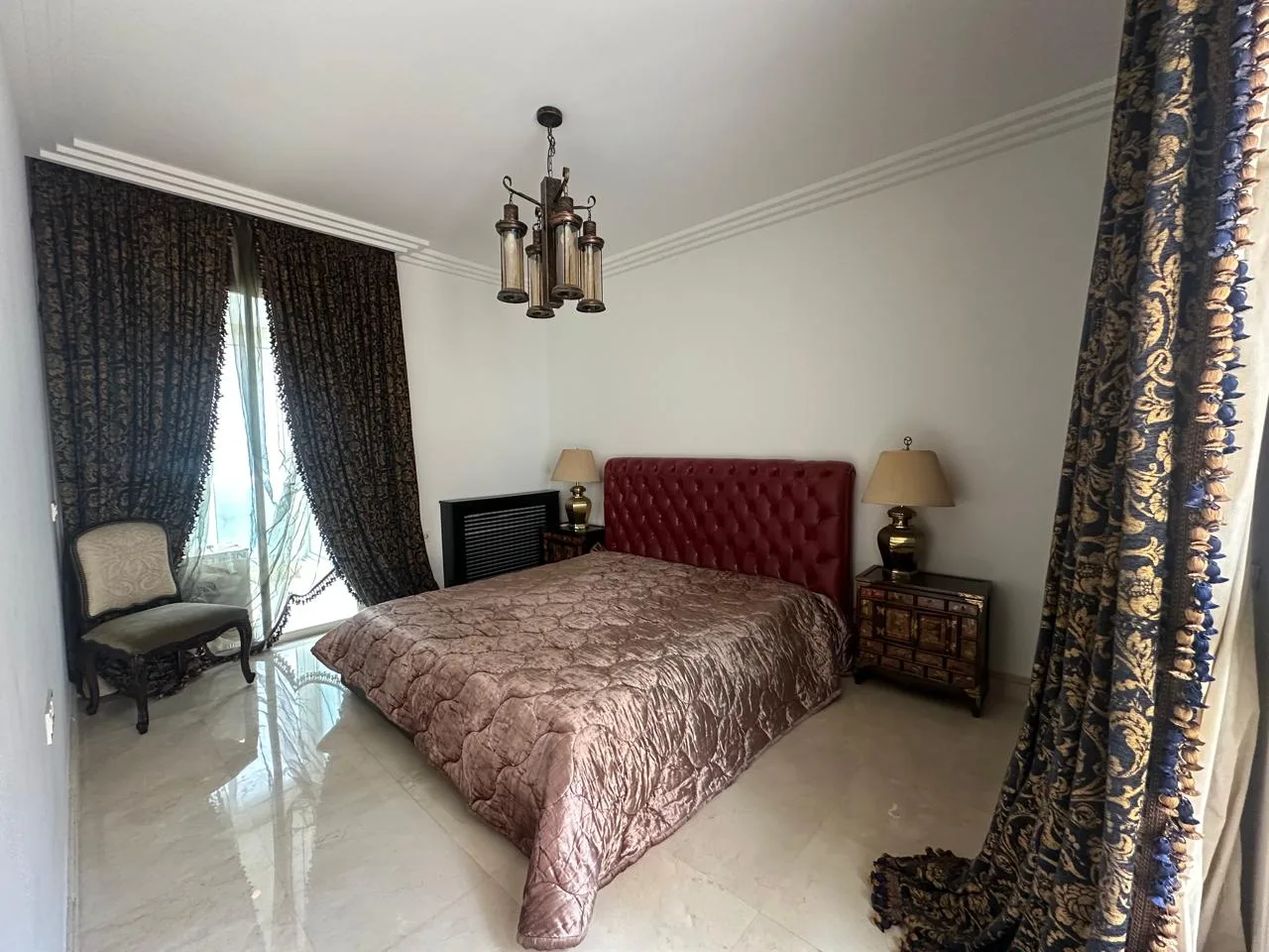 Apartment for Sale in Ras Beirut — الصورة 7