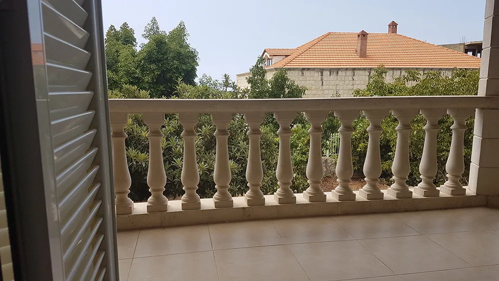 Villa for Sale in Gharfine — الصورة 2