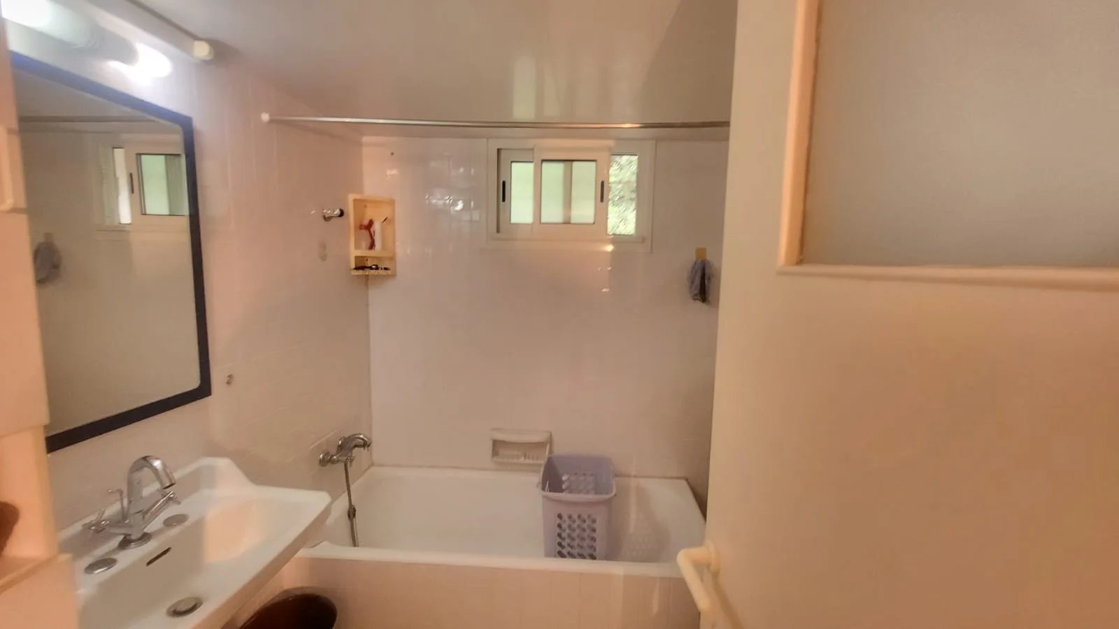 Land for Sale in Kfour — الصورة 9