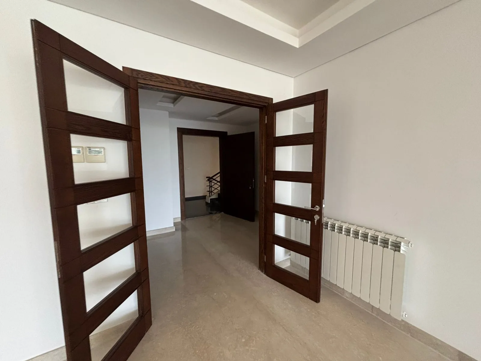 Apartment for Sale in Cornet Chahwan — الصورة 5