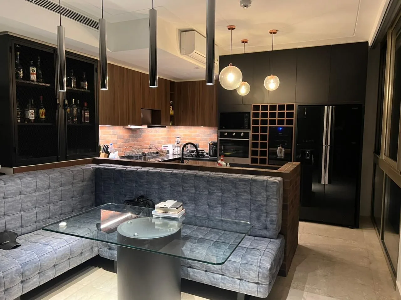 Apartment for Sale in Hamra, Beirut, Lebanon — الصورة 4