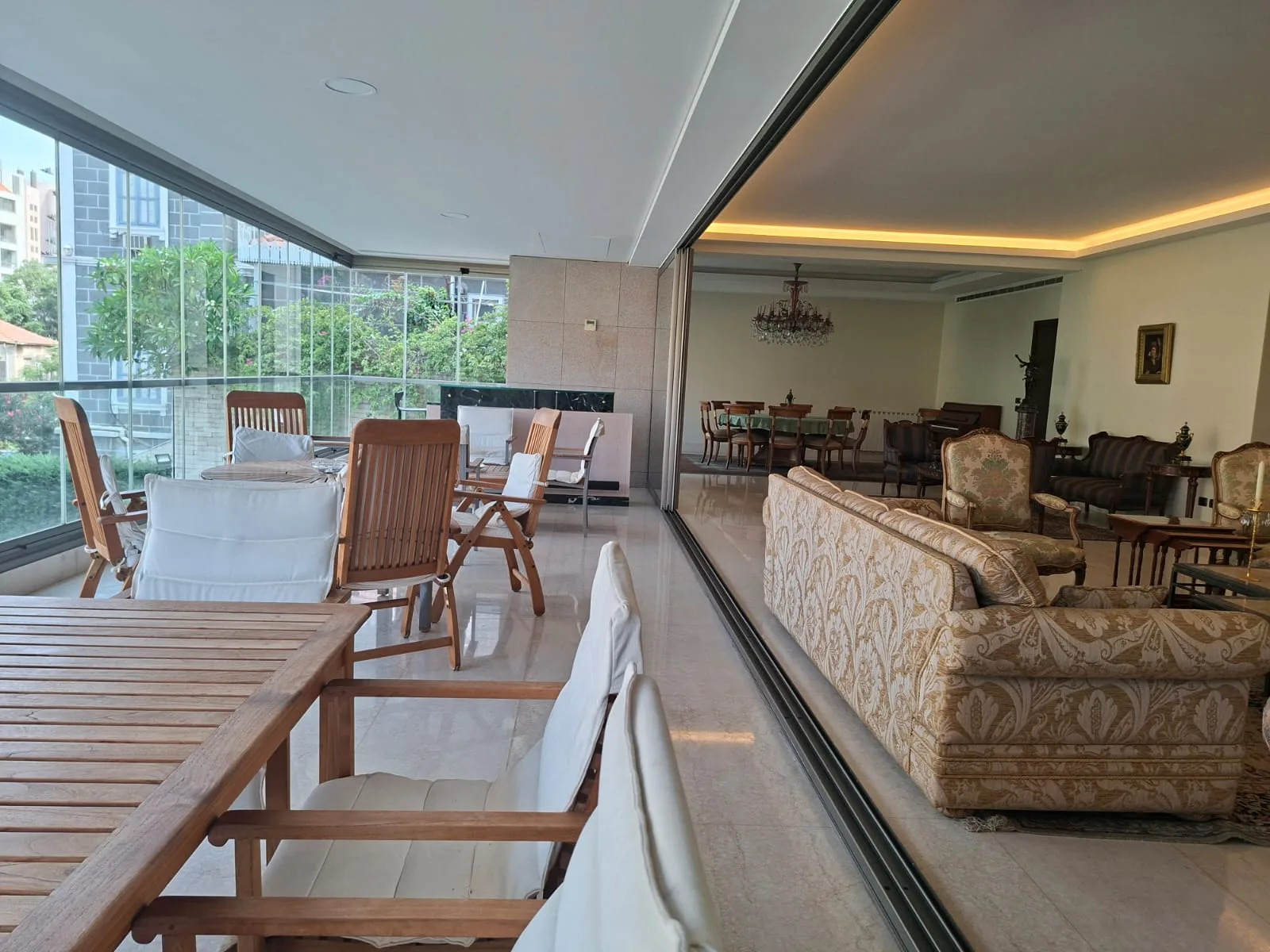 Apartment for Rent in Clemenceau, Beirut, Lebanon — الصورة 7