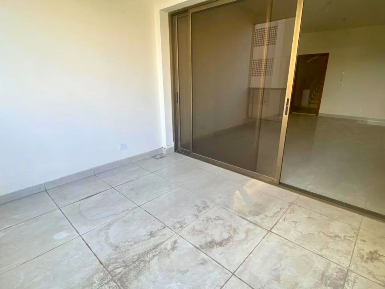 Apartment for Sale in Baouchriyeh, Lebanon — الصورة 2