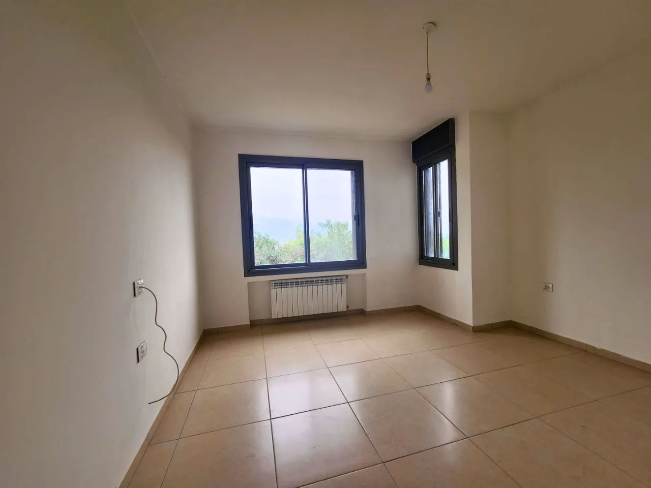 Triplex for Sale in Yarzeh, Lebanon — الصورة 8