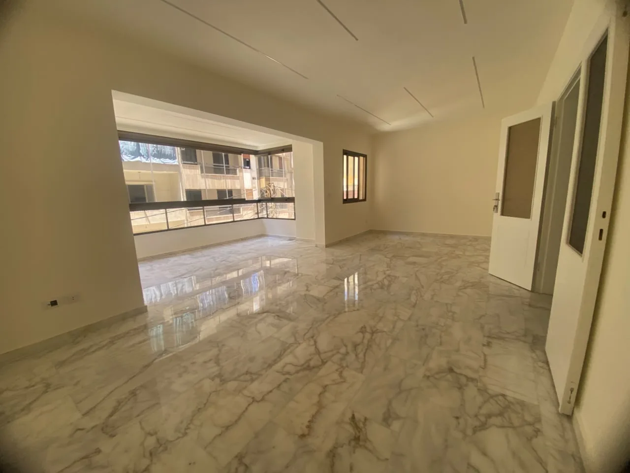 Apartment for Sale in Verdun — الصورة 3
