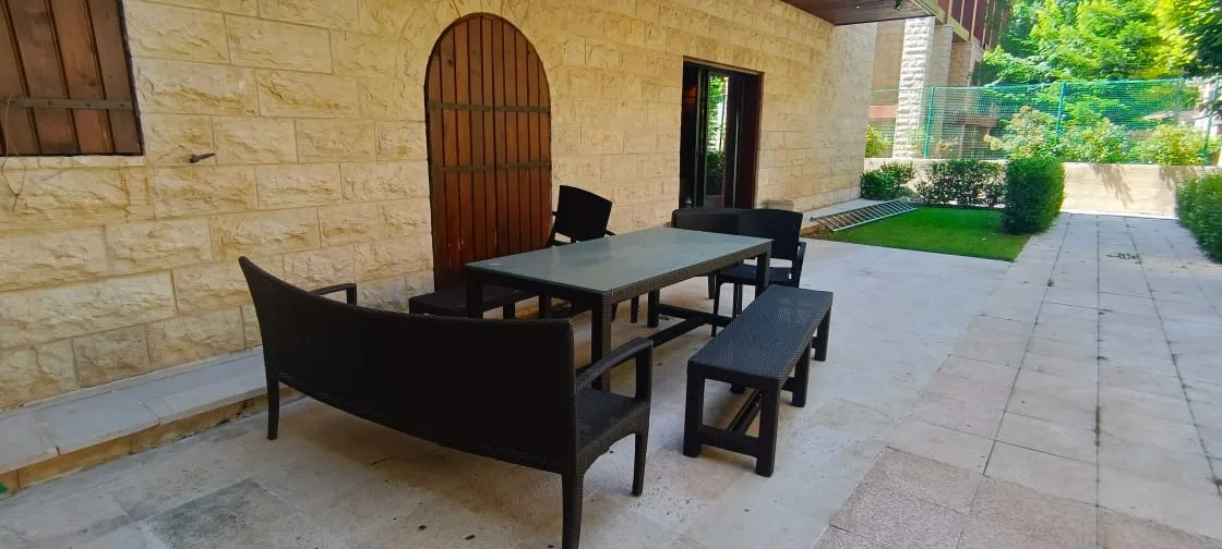 Chalet for rent in Kfardebian