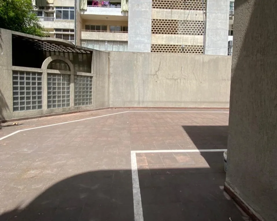 Shop for Sale in Hamra — الصورة 7