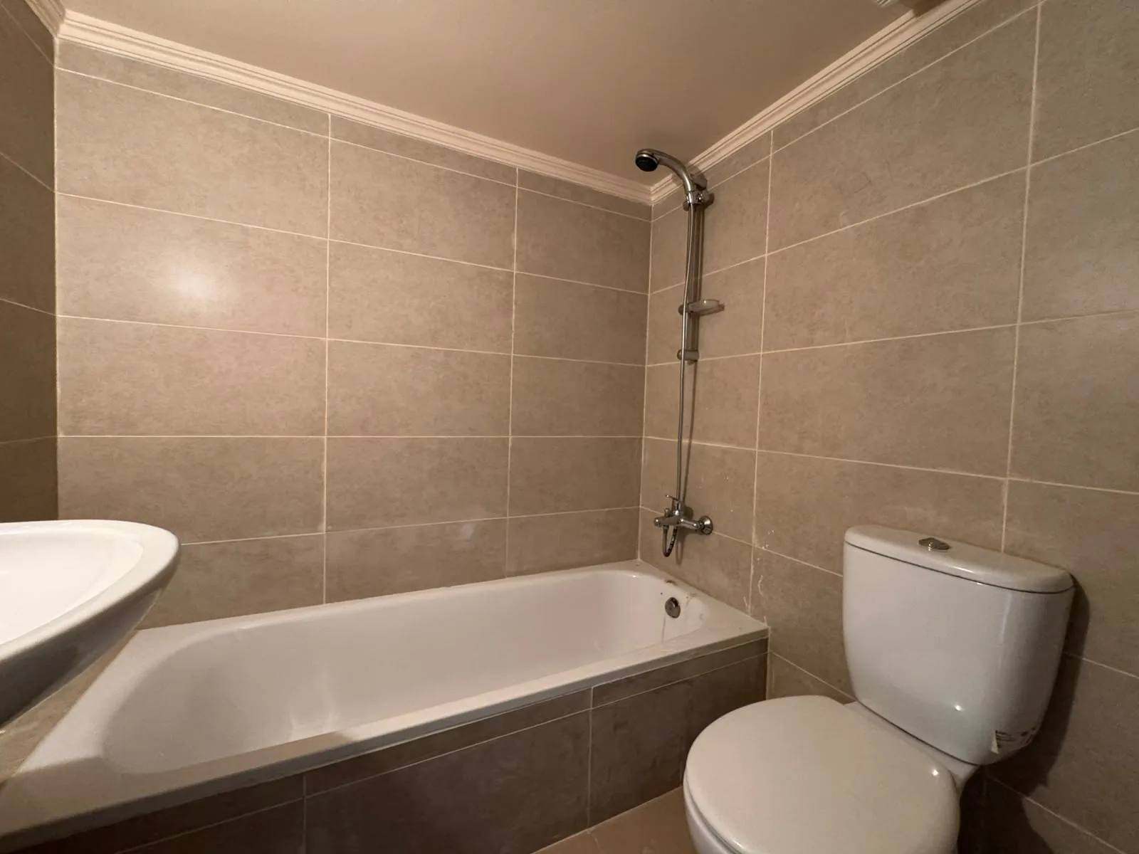 Apartment for Sale in Mansourieh — الصورة 7