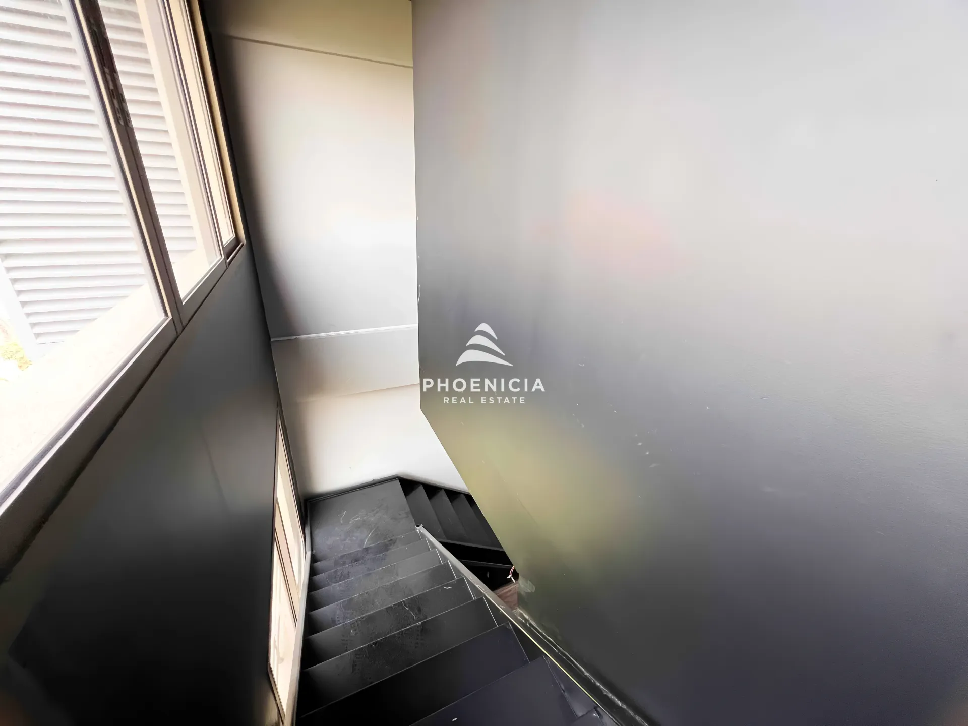 Shop for rent in Byblos — الصورة 4