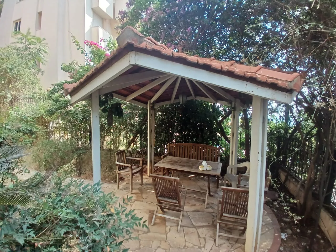 Building for Sale in Ain Saadeh — الصورة 8
